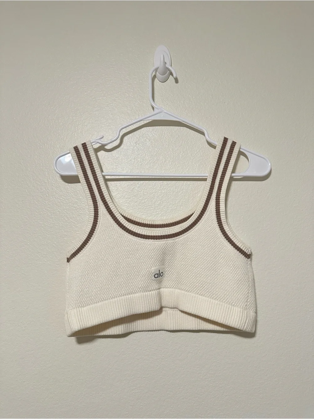 ALO Yoga comfortable scoop